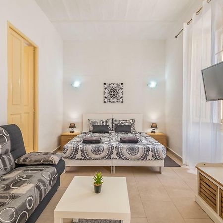 فندق سليمةفي  Traditional Maltese Townhouse المظهر الخارجي الصورة