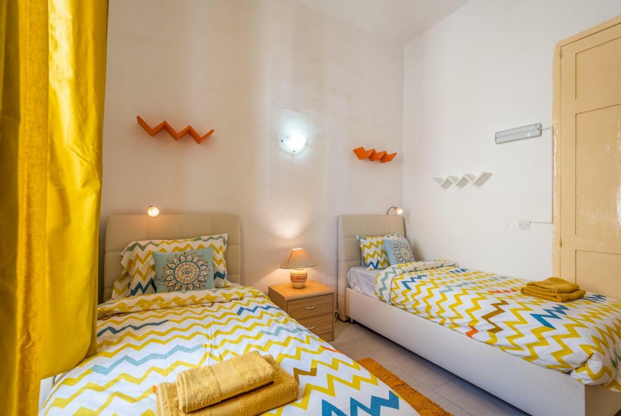 فندق سليمةفي  Traditional Maltese Townhouse المظهر الخارجي الصورة