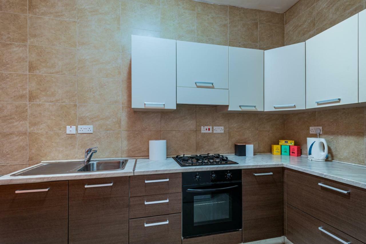 فندق سليمةفي  Traditional Maltese Townhouse المظهر الخارجي الصورة